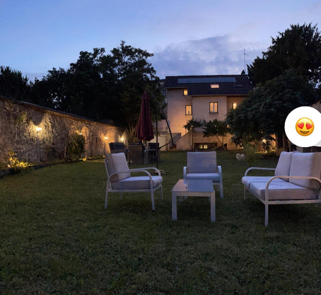 La Maison Du Luxe Ris-Orangis Exterior photo